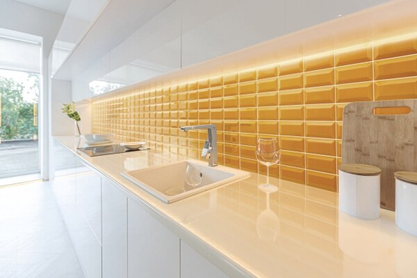 IMG#2 Frame by Aleluia Ceramics