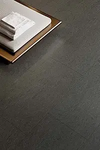 Grundflise, Effekt basalt, Farve sort, Stil designer, Uglaseret porcelænsstentøj, 60x120 cm, Overflade skridsikker