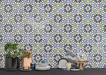 Bakgrundskakel, Färg flerfärgade, Stil orientalisk,hanverksmässig, Kakel, 14x14 cm, Yta blank