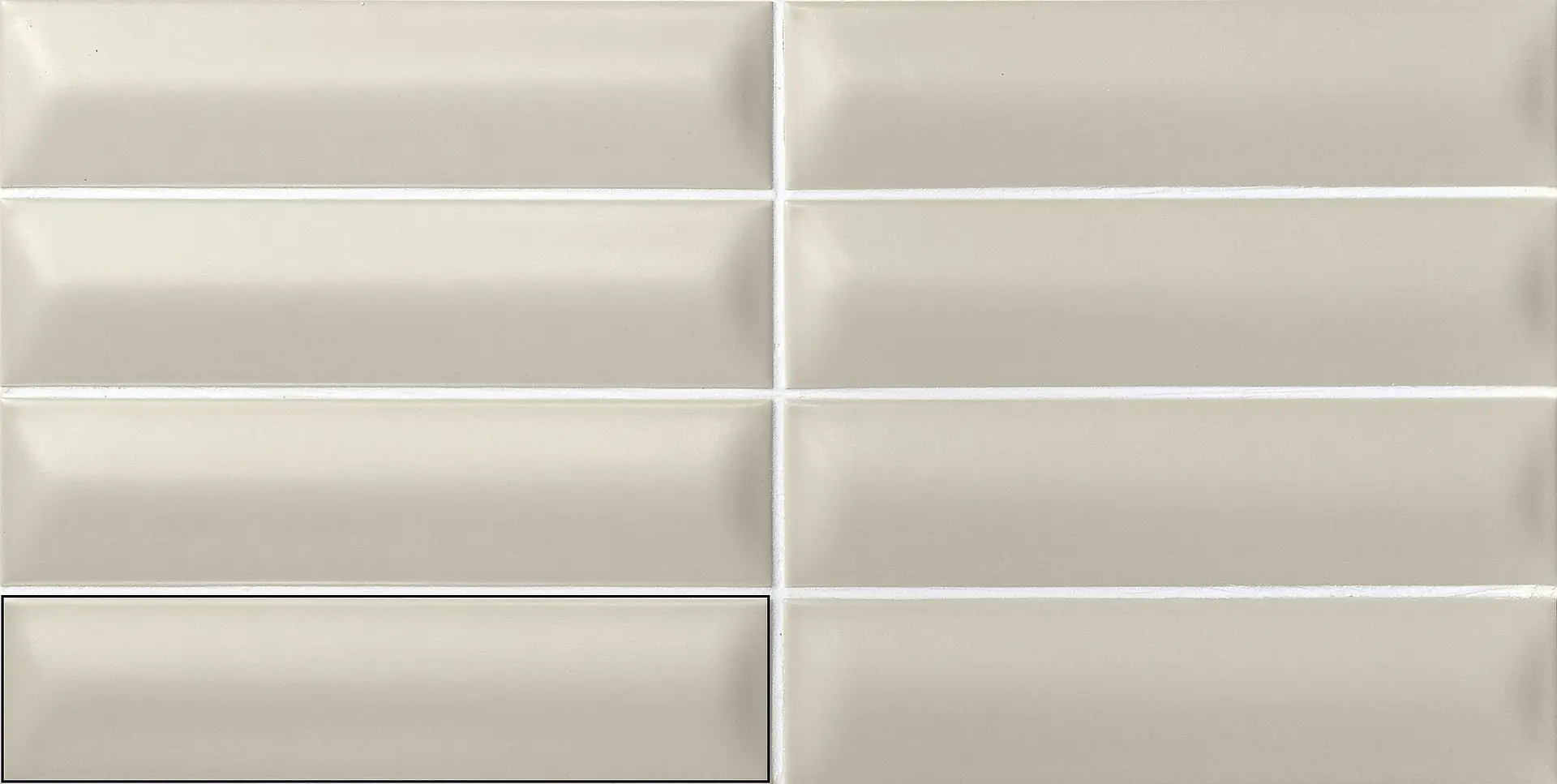 A037243_three-d_grey Ape Three-D