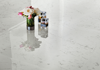 Background tile, Effect carrara, Color white, Unglazed porcelain stoneware, 120x120 cm, Finish polished