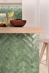 Background tile, Effect left_menu_crackleur , Color green, Glazed porcelain stoneware, 6.5x20 cm, Finish glossy