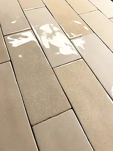 Background tile, Effect brick, Color beige, Glazed porcelain stoneware, 6.5x20 cm, Finish glossy