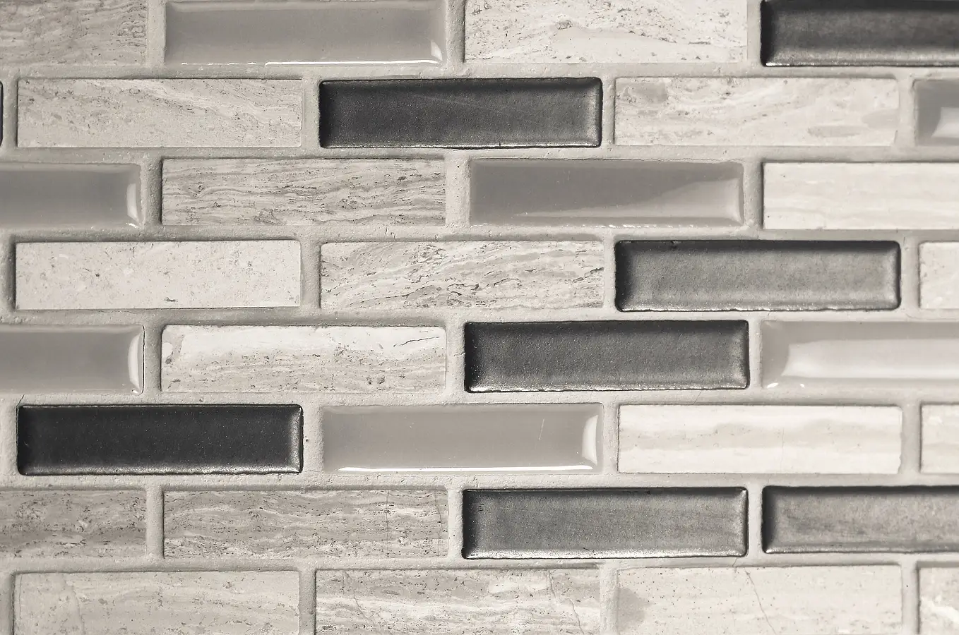 Mosaic tile, Color black & white, Natural stone, 27x30 cm, Finish semi-gloss