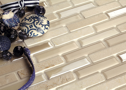 Mosaic tile, Color beige, Natural stone, 27x30 cm, Finish semi-gloss