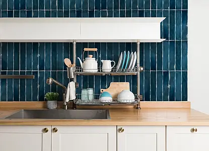 Background tile, Color navy blue, Style zellige, Ceramics, 5x25 cm, Finish glossy