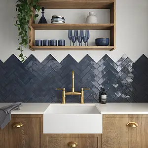 Background tile, Color navy blue, Style zellige, Glazed porcelain stoneware, 5x15 cm, Finish glossy