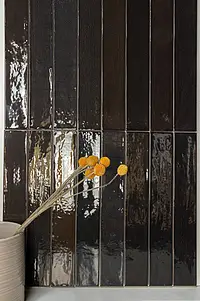 Background tile, Color black, Glazed porcelain stoneware, 5x30 cm, Finish glossy