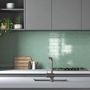 Background tile, Effect brick, Color green, Glazed porcelain stoneware, 6x18.6 cm, Finish glossy