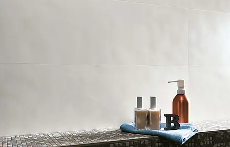 Taustalaatta, Teema yksivärinen, Väri valkoinen väri, Keramiikka, 25x75 cm, Pinta matta