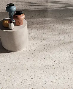 Bakgrunnsflis, Effekt terrazzo, Farge grå,hvit, Uglasert porselenssteintøy, 60x60 cm, Overflate sklisikker