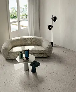 Grundflise, Effekt terrazzo, Farve grå, Uglaseret porcelænsstentøj, 120x120 cm, Overflade skridsikker
