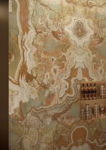 Taustalaatta, Teema luonnonkivi,onyx, Väri ruskea väri, Lasittamaton porcellanato, 120x280 cm, Pinta kiillotettu
