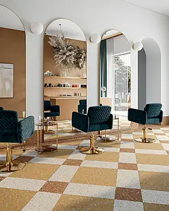 Grundflise, Effekt terrazzo, Farve beige, Uglaseret porcelænsstentøj, 30x60 cm, Overflade skridsikker