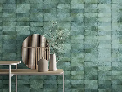 Background tile, Effect left_menu_crackleur , Color green, Ceramics, 6.5x20 cm, Finish glossy
