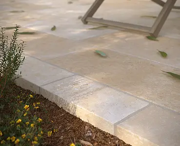 Background tile, Effect limestone, Color brown, Glazed porcelain stoneware, 40x60 cm, Finish antislip