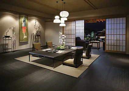 Bakgrunnsflis, Effekt treverk, Farge svart,brun, Stil orientalsk, Glasert porselenssteintøy, 120x120 cm, Overflate sklisikker