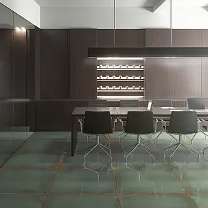 Effekt metal, Farve grøn, Grundflise, Uglaseret porcelænsstentøj, 89.46x89.46 cm, Overflade skridsikker