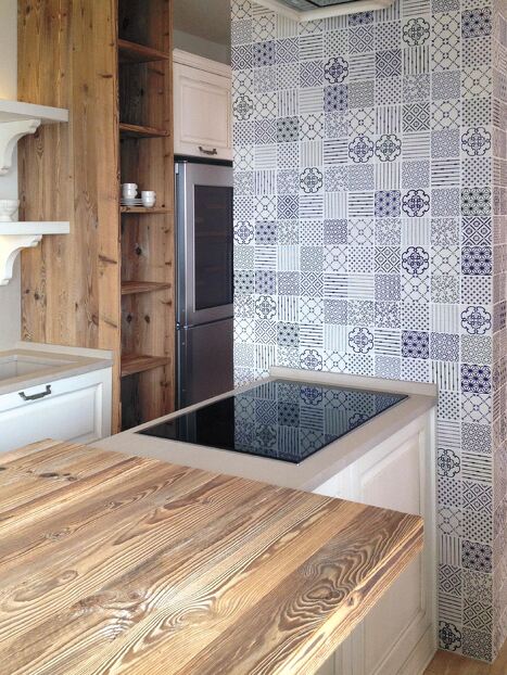 Tile Made a Mano Novecento