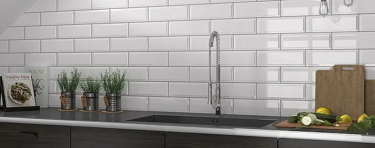 Background tile, Effect unicolor, Color white, Ceramics, 10x30 cm, Finish glossy