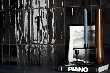 Background tile, Effect unicolor, Color black, Glazed porcelain stoneware, 7.5x30 cm, Finish glossy