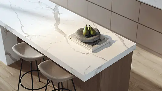 Grundflise, Effekt calacatta, Farve grå,hvid, Uglaseret porcelænsstentøj, 100x275 cm, Overflade mat
