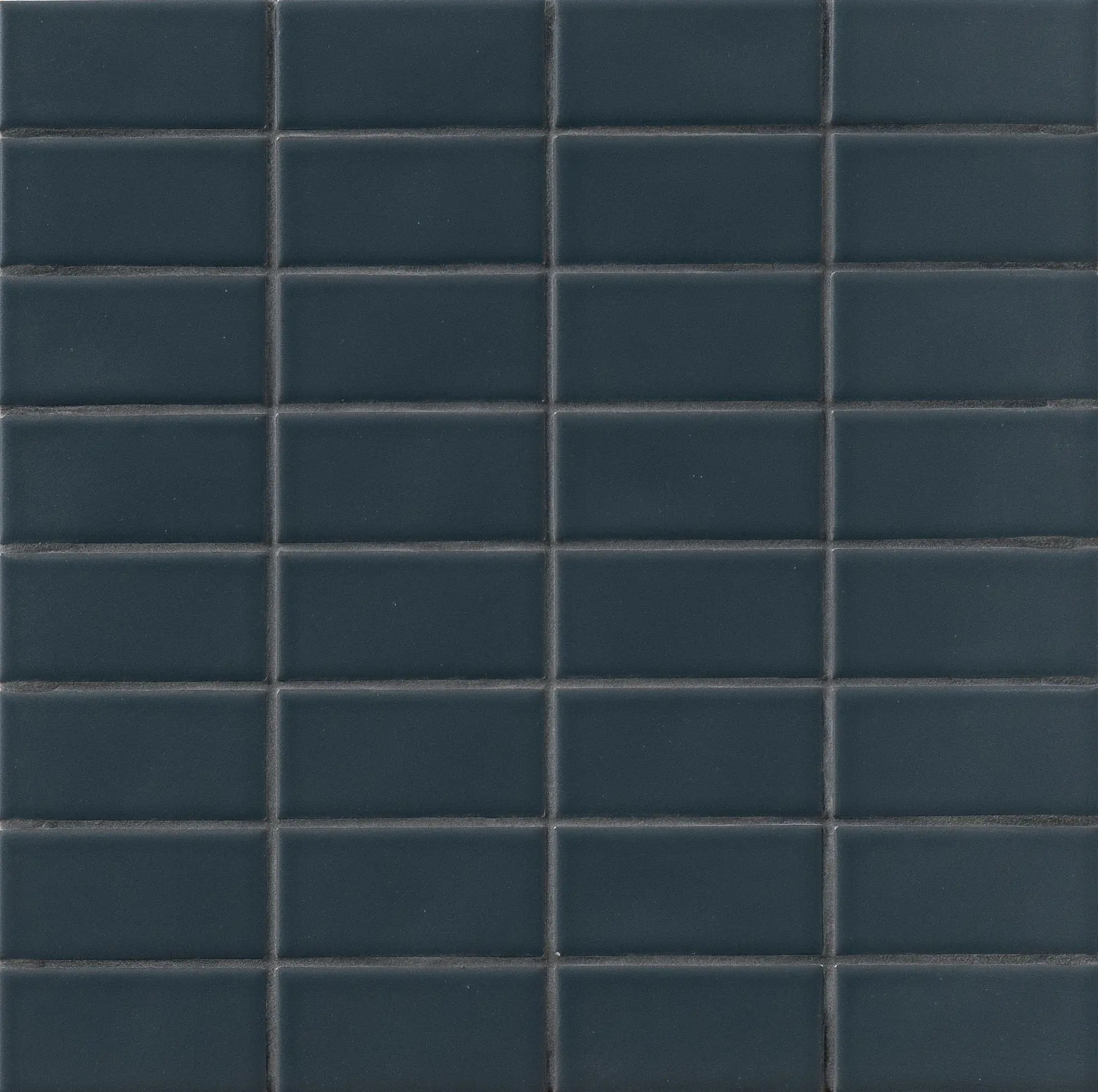 KGDM65_dark blue matt Mutina DIN