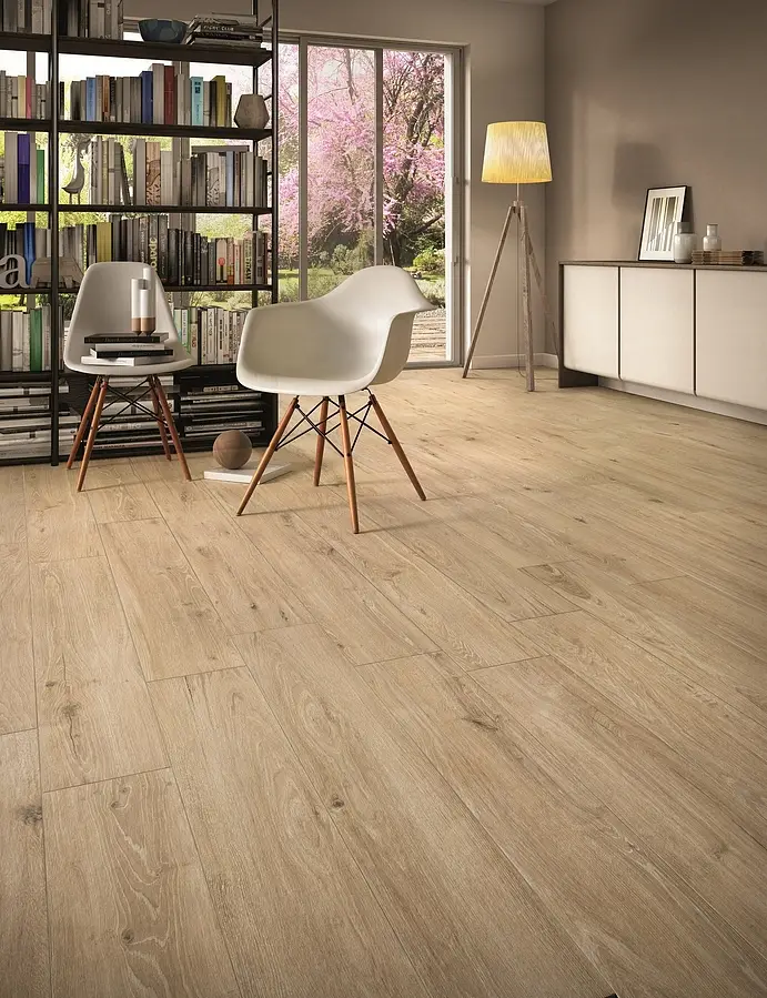 Grundflise, Effekt træ, Farve beige, Glaseret porcelænsstentøj, 20x120 cm, Overflade skridsikker