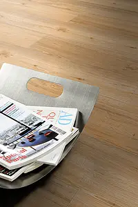 Background tile, Effect wood, Color beige, Vinyl, 21.49x123.9 cm, Finish antislip