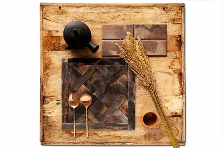 Bakgrundskakel, Textur trä, Färg svart,brun, Stil designer, Glaserad granitkeramik, 45x45 cm, Yta matt
