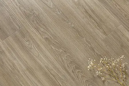 Background tile, Effect wood, Color brown, Glazed porcelain stoneware, 19.5x121.5 cm, Finish antislip