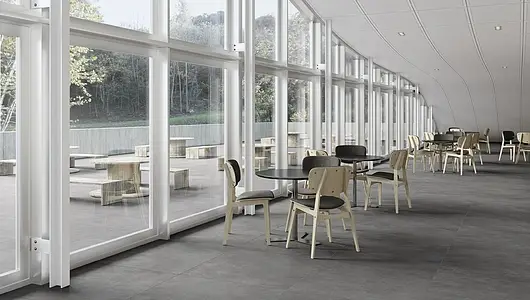 Grundflise, Effekt beton, Farve grå, Stil designer, Uglaseret porcelænsstentøj, 89.5x89.5 cm, Overflade skridsikker