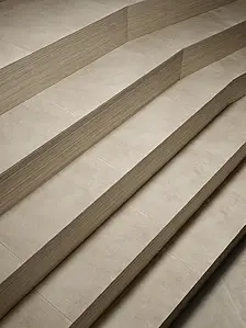 Bakgrundskakel, Textur betong, Färg beige, Stil designer, Oglaserad granitkeramik, 60x119.5 cm, Yta halksäker