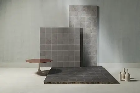 Grundflise, Effekt beton, Farve grå, Glaseret porcelænsstentøj, 20x20 cm, Overflade skridsikker
