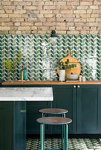 Background tile, Color green, Glazed porcelain stoneware, 15x15 cm, Finish glossy