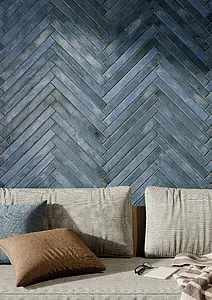 Background tile, Effect unicolor, Color navy blue, Glazed porcelain stoneware, 4.8x45 cm, Finish matte