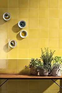 Azulejo base, Color amarillo, Gres porcelánico esmaltado, 20x20 cm, Acabado brillo