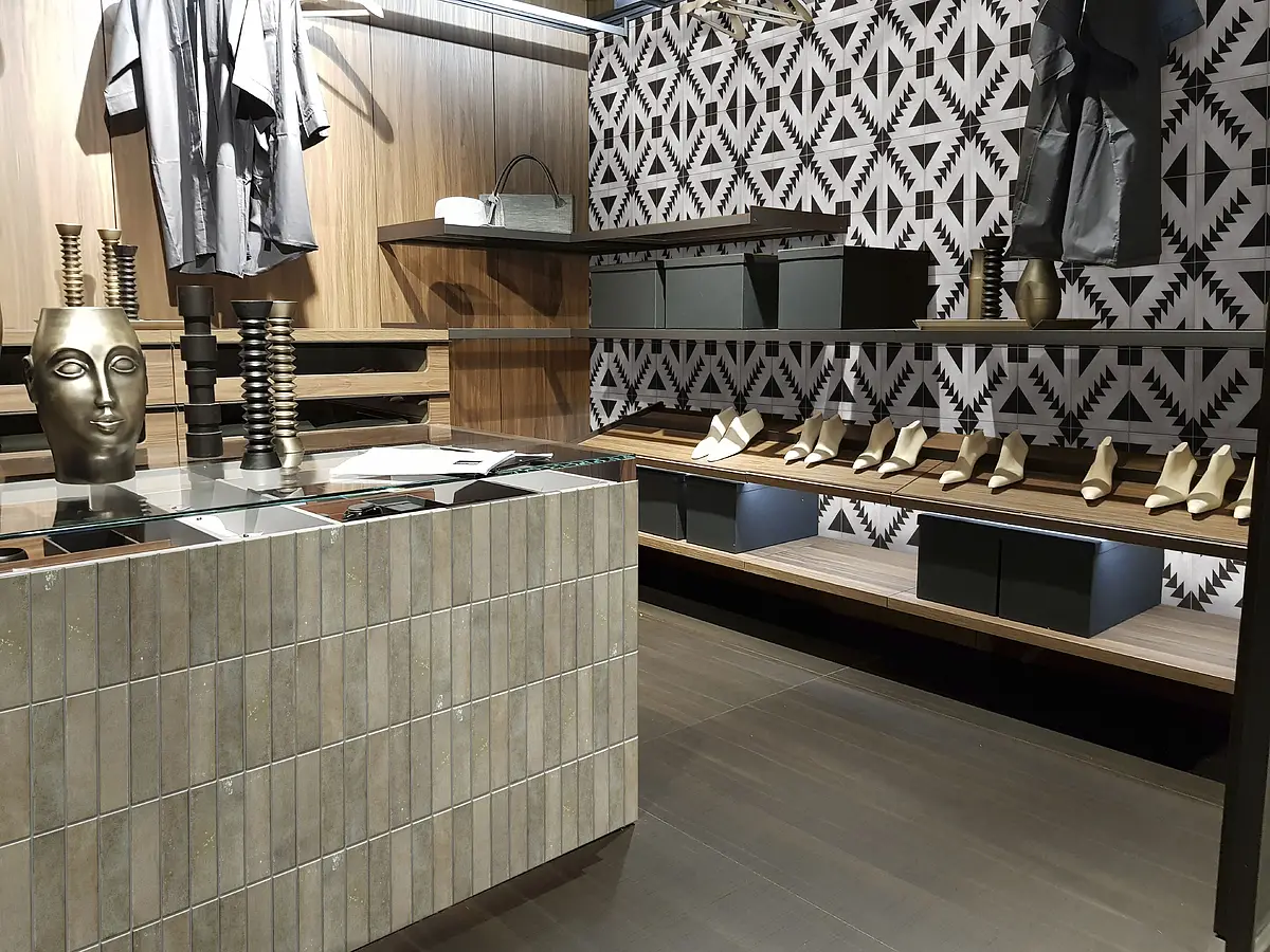 Background tile, Color beige, Glazed porcelain stoneware, 6x25 cm, Finish glossy