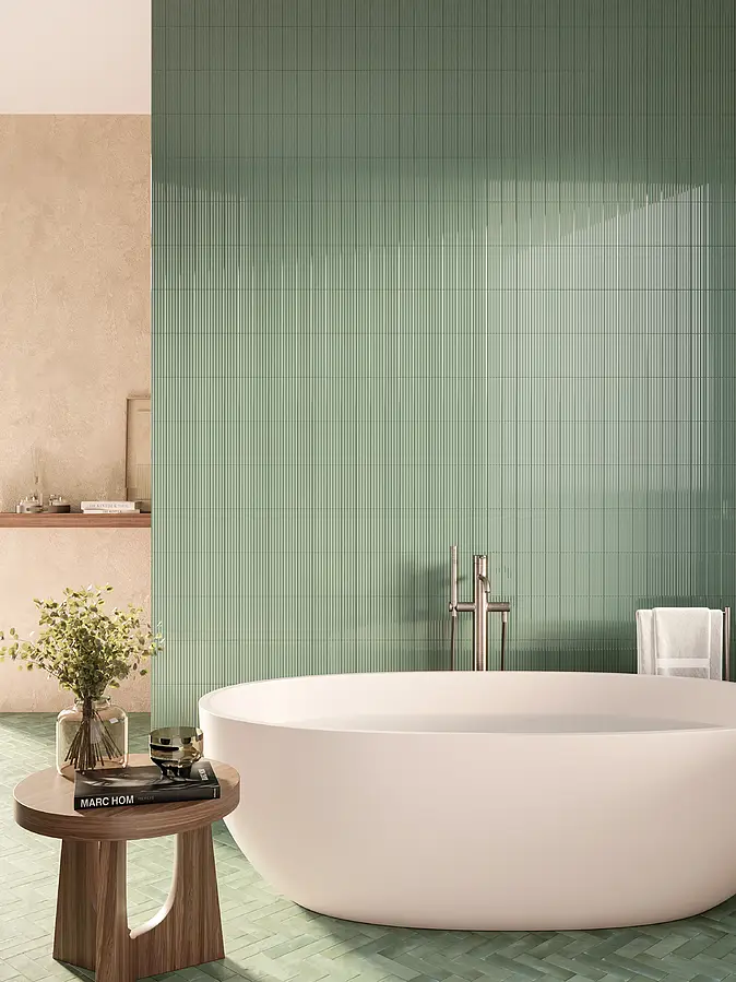 Background tile, Color green, Glazed porcelain stoneware, 5x15 cm, Finish glossy