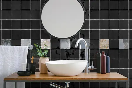 Background tile, Effect unicolor, Color black, Ceramics, 15x15 cm, Finish glossy