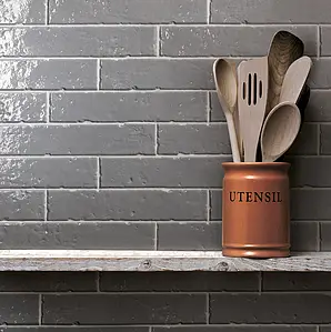 Background tile, Effect brick, Color grey, Glazed porcelain stoneware, 4.5x23 cm, Finish glossy