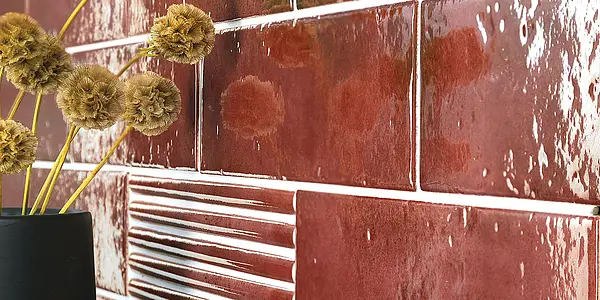 Piastrella di fondo, Effetto unicolore, Colore rosso, Gres porcellanato smaltato, 7.5x30 cm, Superficie lucida