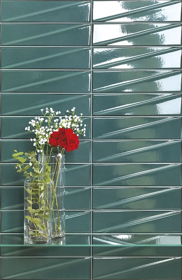 Background tile, Color green, Glazed porcelain stoneware, 7.6x30.5 cm, Finish glossy