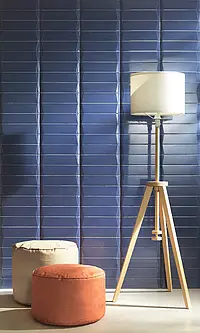 Hintergrundfliesen, Optik unicolor, Farbe blaue, Keramik, 7.5x30 cm, Oberfläche glänzende