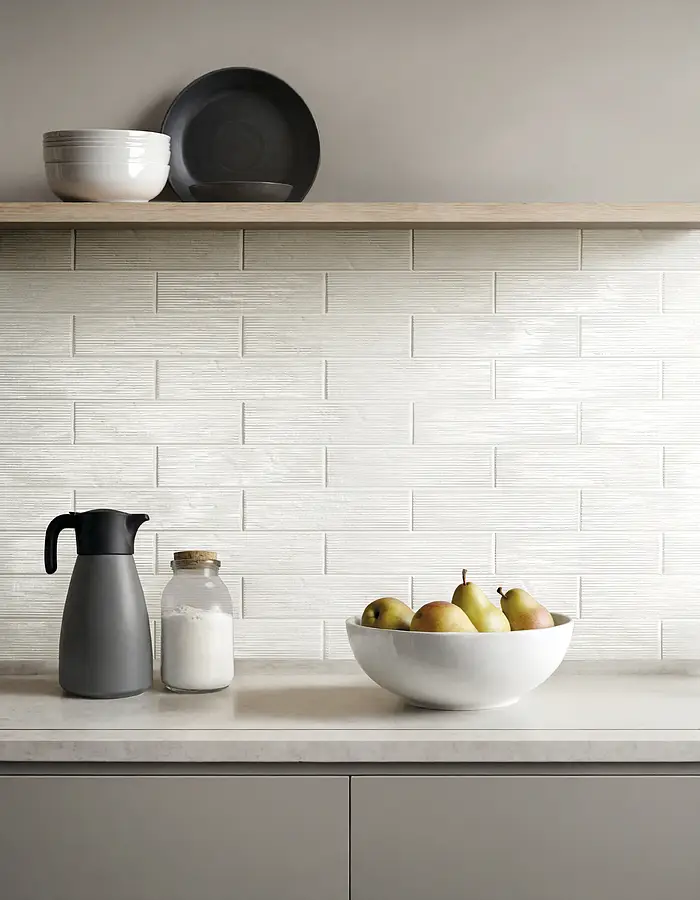 Background tile, Color white, Glazed porcelain stoneware, 7.5x30 cm, Finish glossy