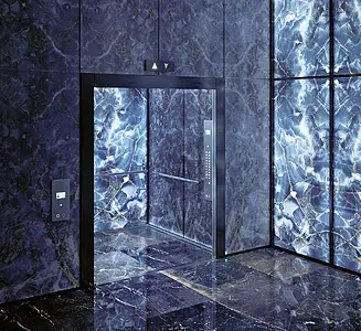 Grundflise, Effekt onyx, Farve marineblå, Glas, 120x280 cm, Overflade blank
