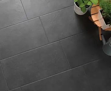 Basistegels, Effect betonlook, Kleur zwarte, Ongeglazuurd porseleinen steengoed, 30x60.4 cm, Oppervlak antislip
