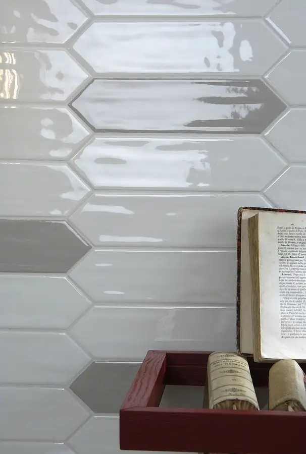 Background tile, Effect unicolor, Color beige, Ceramics, 7x28 cm, Finish glossy