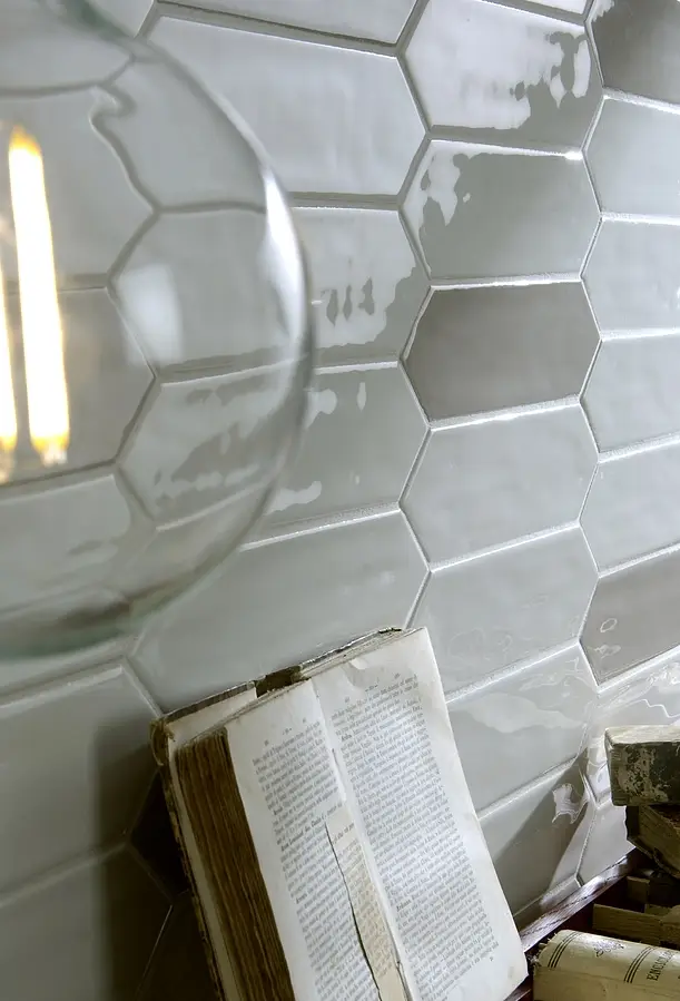 Background tile, Effect unicolor, Color beige, Ceramics, 7x28 cm, Finish glossy