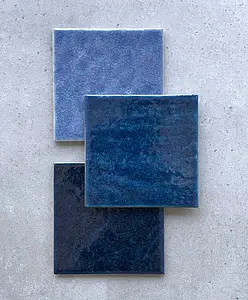 Hintergrundfliesen, Optik krakelee, Farbe blaue, Keramik, 15x15 cm, Oberfläche glänzende